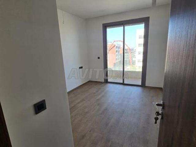 Appartement neuf 3 ch vide à louer à californie
