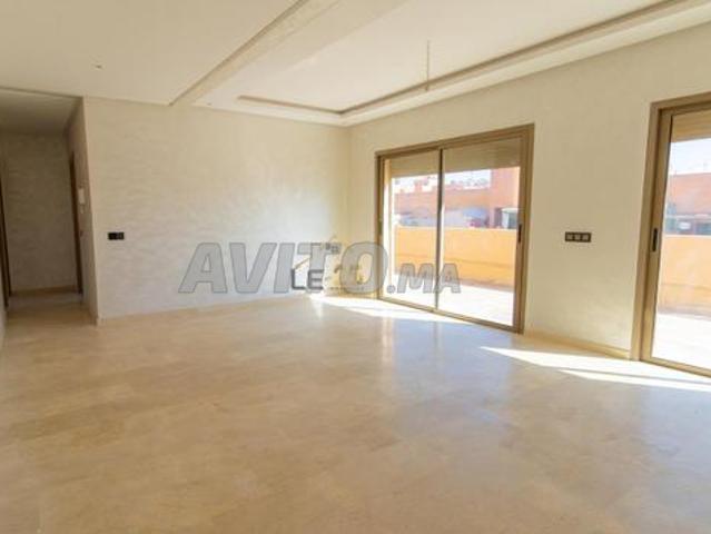 Appartement Neuf 3 Chambres avec Grande Terrasse