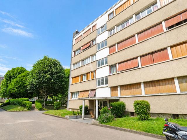 Appartement Neuilly Sur Marne 4 pièce s 67 m2