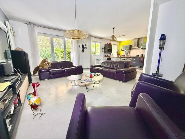 Appartement Neuilly Sur Marne 3 pièce s 77.51 m2