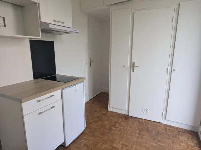 Appartement Neuilly Sur Seine 1 pièce s 9.31 m2
