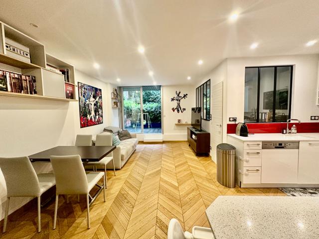 Appartement Neuilly sur Seine, Pont de Neuilly