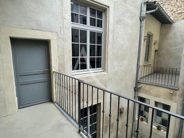 Appartement Nîmes 4 pièces 94.01 m2