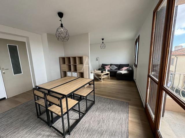 Appartement Nimes 3 pièce s 52.03 m2