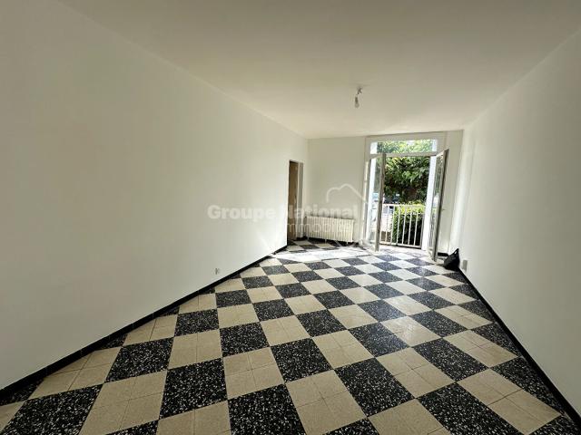 Appartement Nimes 3 pièce s 59.26 m2