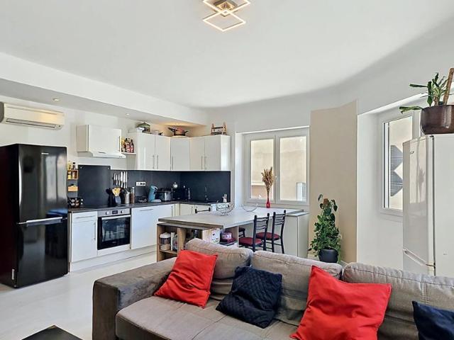Appartement Nîmes 3 pièce s 60.32 m2