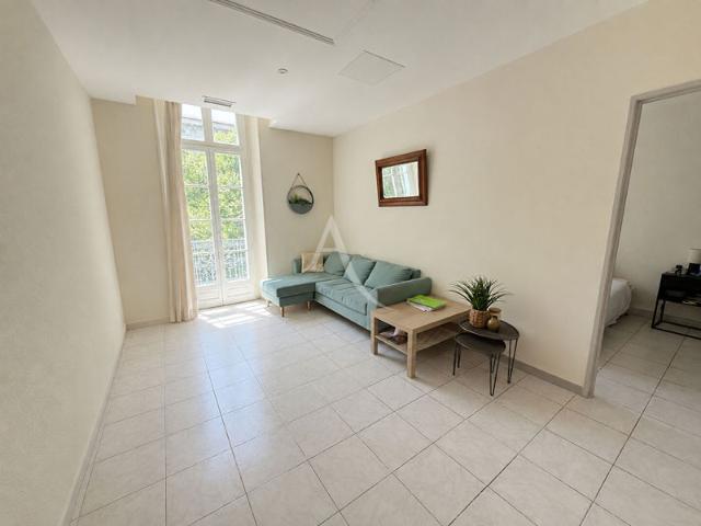 Appartement Nimes 3 pièces meublé 59.94 m2