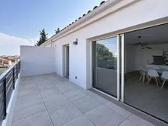 Appartement Nîmes Croix de fer, Location appartement 2 pièces 37 m²