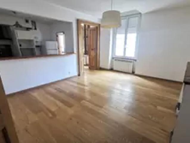 Appartement Nîmes Ecusson, Location appartement 2 pièces 55 m²