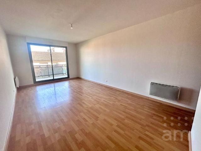 APPARTEMENT NIORT 2 pièce s 41.77 m2