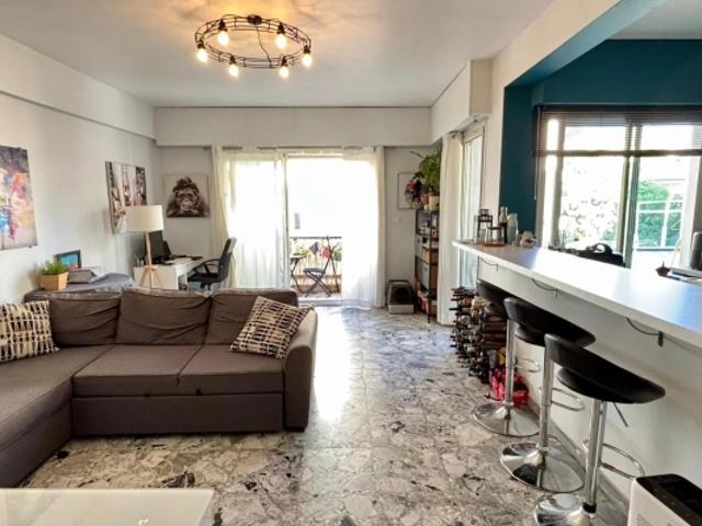 APPARTEMENT NICE NORD 2 PIÈCES