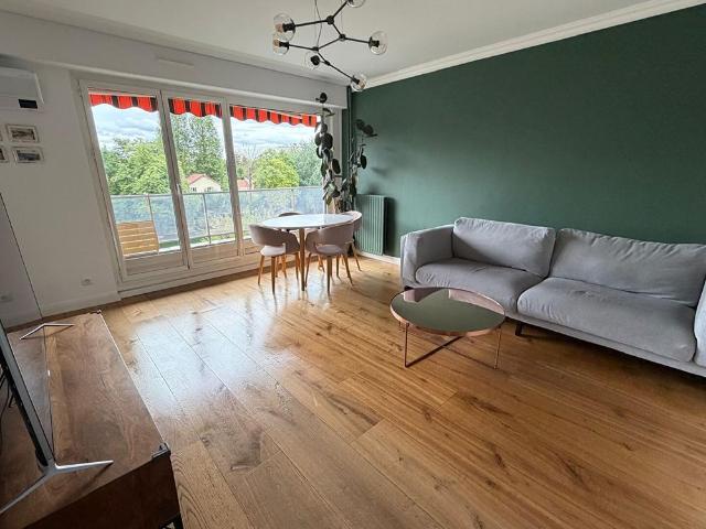 Appartement Nogent Sur Marne 4 pièce s 81.87 m2