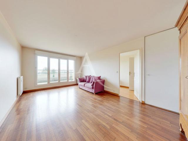 Appartement Noisy Le Grand 2 pièce s 45 m2
