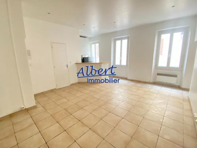 Appartement Ollioules 2 pièce s 45.76 m2