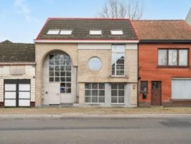 Appartement op 2e verdiep centrum Zeveneken Lokeren
