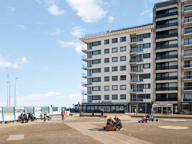 Appartement op de mooiste locatie van Westende