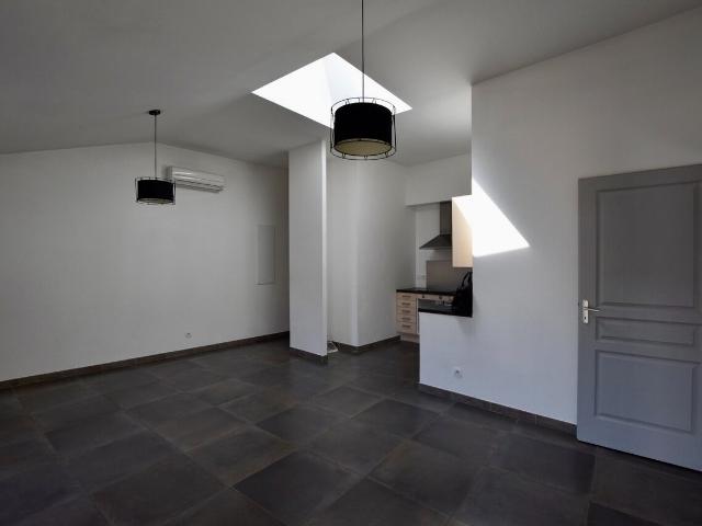 Appartement Orange 3 pièce s 61 m2