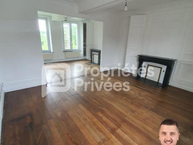 Appartement Origny En Thierache 2 chambres et double séjour