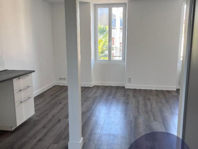 Appartement Orleans 3 pièce s 59 m2