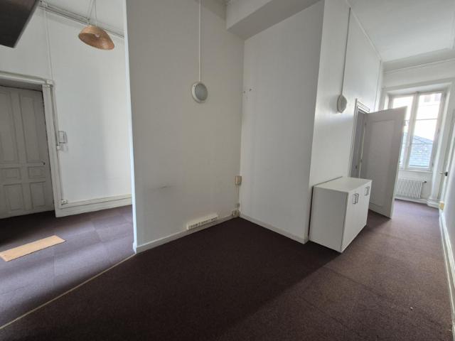 Appartement ou local 3 centre ville de Tulle