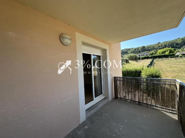 Appartement P3 avec balcon et 2 places de parkings