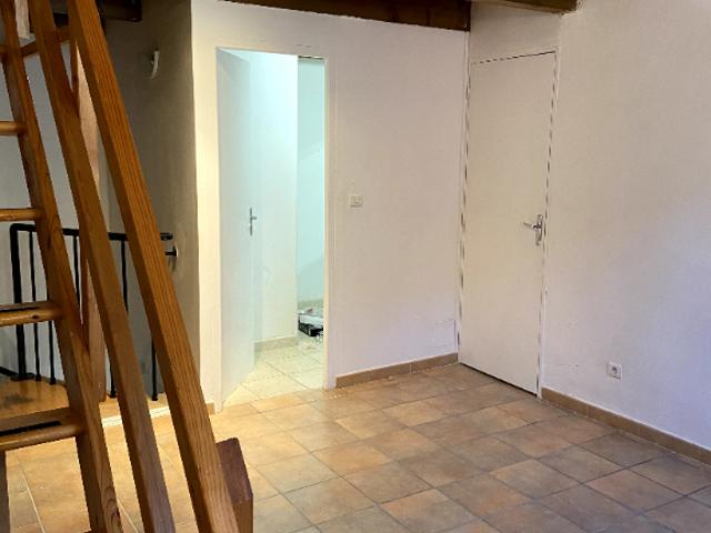 Appartement P2 58M2 Saint Césaire