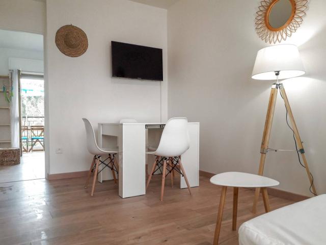 Appartement P2 AIGUES MORTES