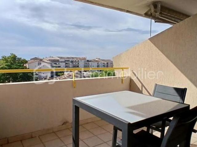 Appartement P2 avec vue dégagée – Secteur Salonique Port camargue plage sud
