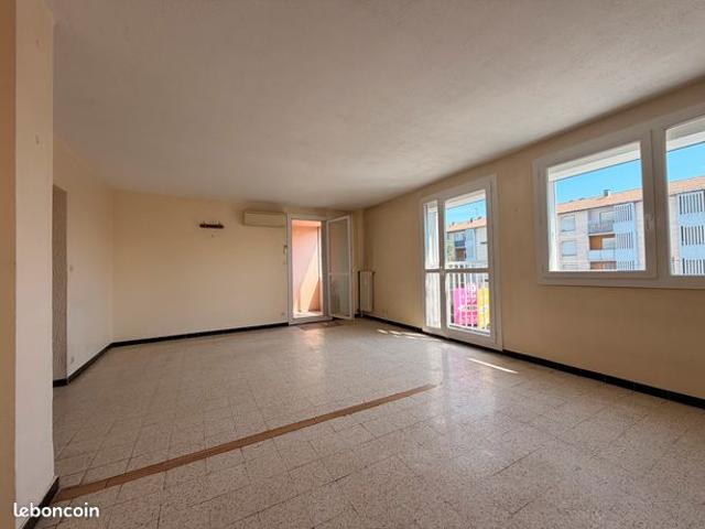 Appartement P4 73 M² Route de Beaucaire 30 000 Nîmes