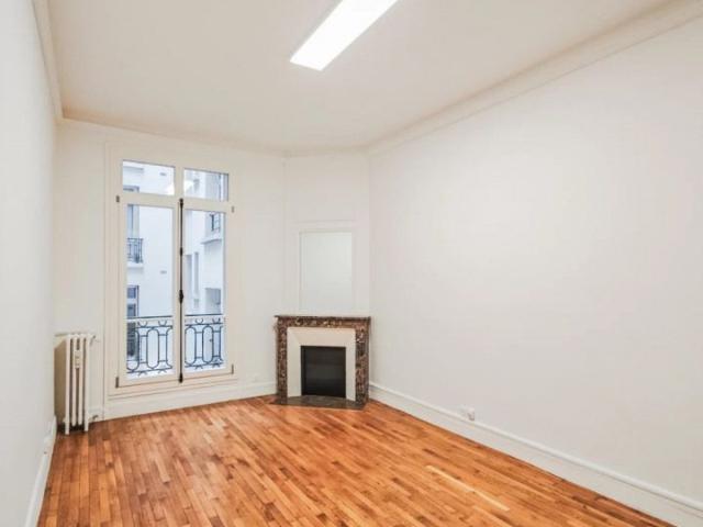 Appartement • Parc Monceau