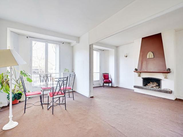 Appartement Paris 4 pièce s 81.39 m2