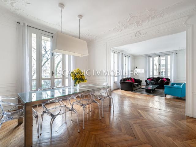 Appartement Paris 7ème, Champ de Mars