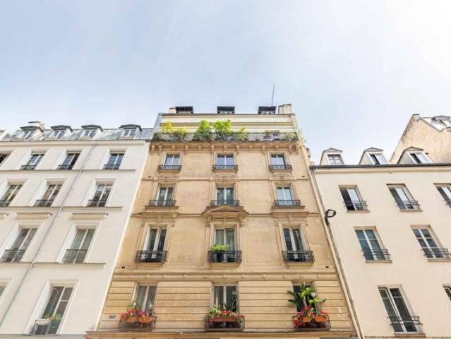 Appartement Paris 15.39m²