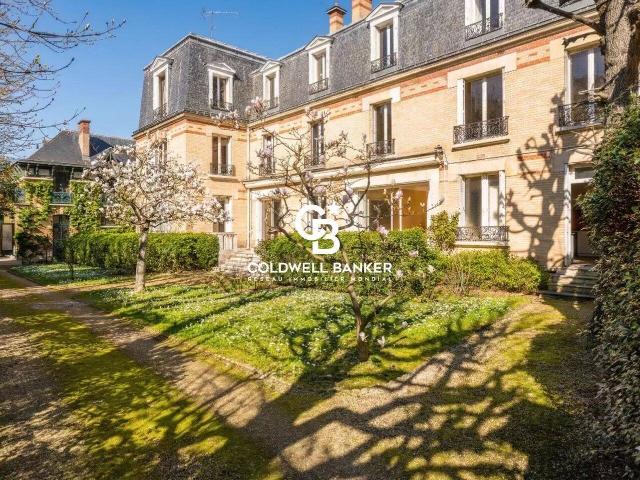 Maison 872 m2 Paris 16ème