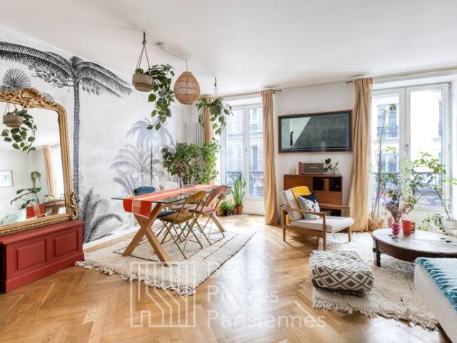 Appartement Paris 18ème Beau 2 pièces rénové 47m²