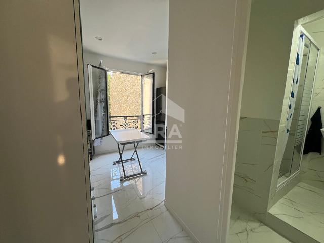 Appartement Paris 1 pièce s 12.56 m2