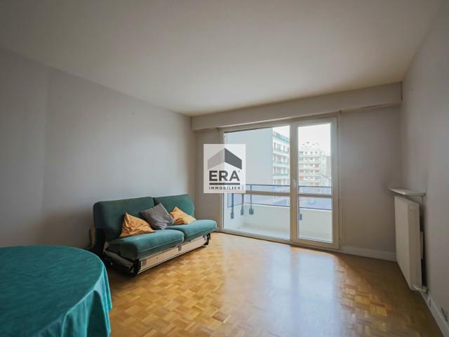 Appartement Paris 2 pièce s 58 m2 avec balcons