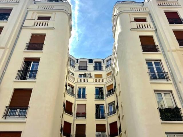 Appartement Paris 2 pièces à louer