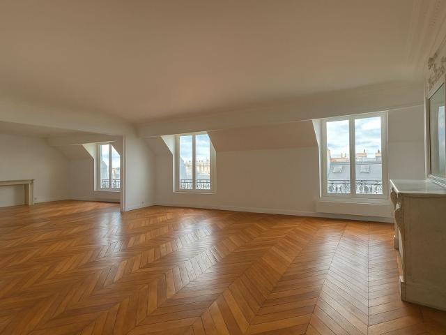 Appartement Paris VIII Eme