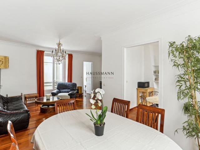 Appartement Paris I Er