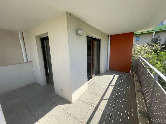 Appartement + Parking + Parking