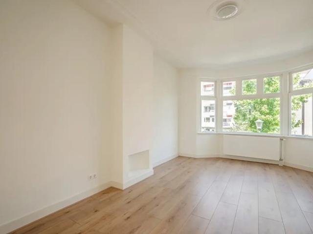 Appartement Perziklaan in Den Haag