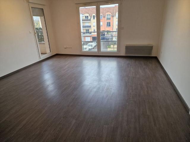 APPARTEMENT PERSAN 2 PIECES 50.79mï¿½, Persan