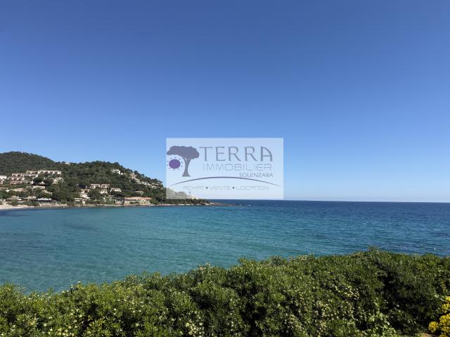 Appartement Pieds dans l'eau 20135 TARCO