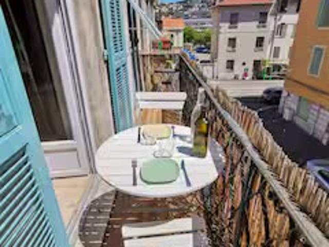 Appartement pour 2 colocateurs près des écoles