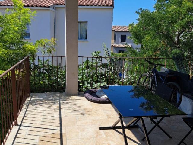 Appartement Poussan 34560 3 pièce s 63 m2 terrasse 15 m2 1e