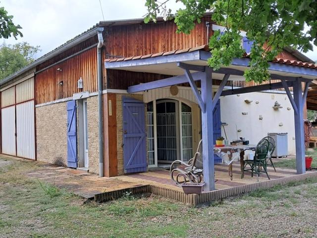 Appartement plus dépôt à vendre 4 pièces proche Martel 46