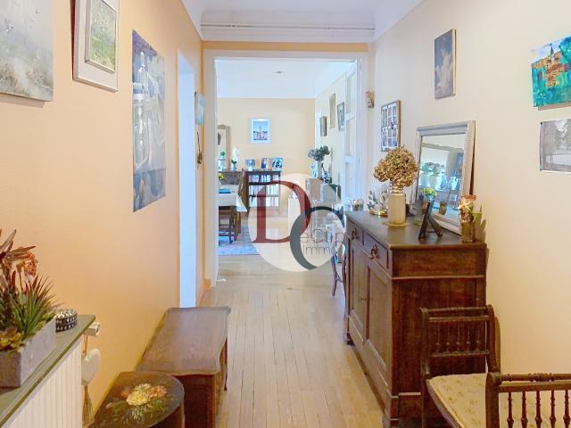 Appartement proche Gare et Commerces à pied