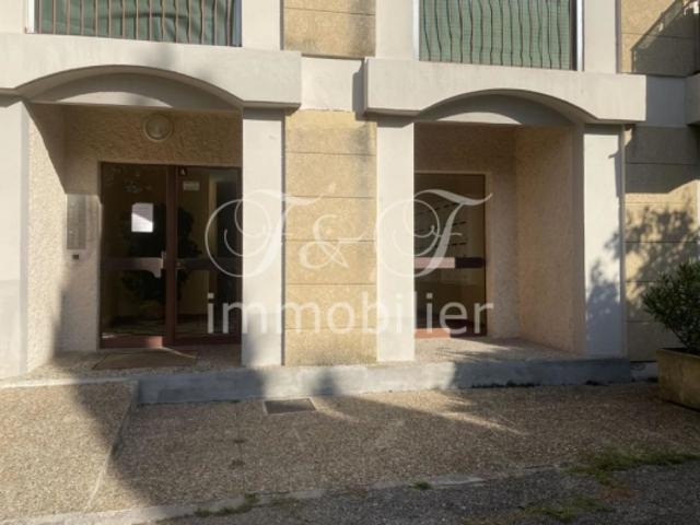 Appartement proche du centr ville avec ascenseur et cave