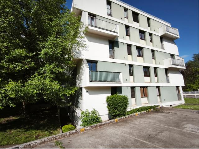 Appartement Quartier Victor Hugo Nevers 58000 3 pièce s 55.4 m2 + garage et cave